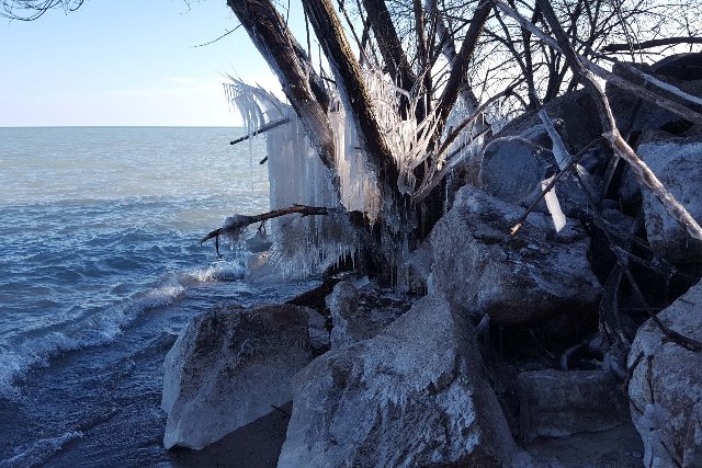 Late-Winter-Big-Silver-By-The-Lake